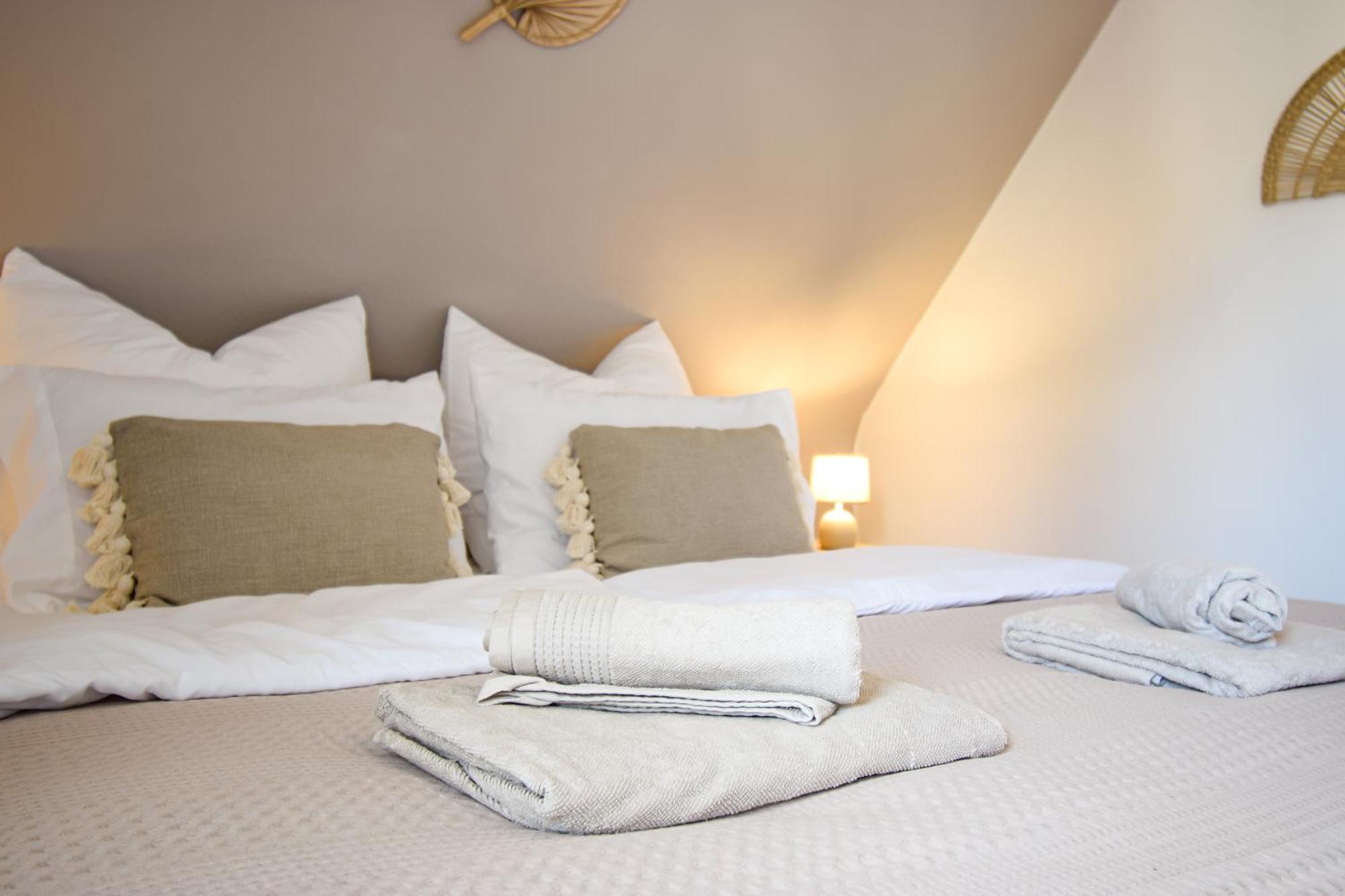 Boho-Apartment - Feel Like Home, Tiny Bathroom & Garage, 60M2 Muhlacker Ngoại thất bức ảnh