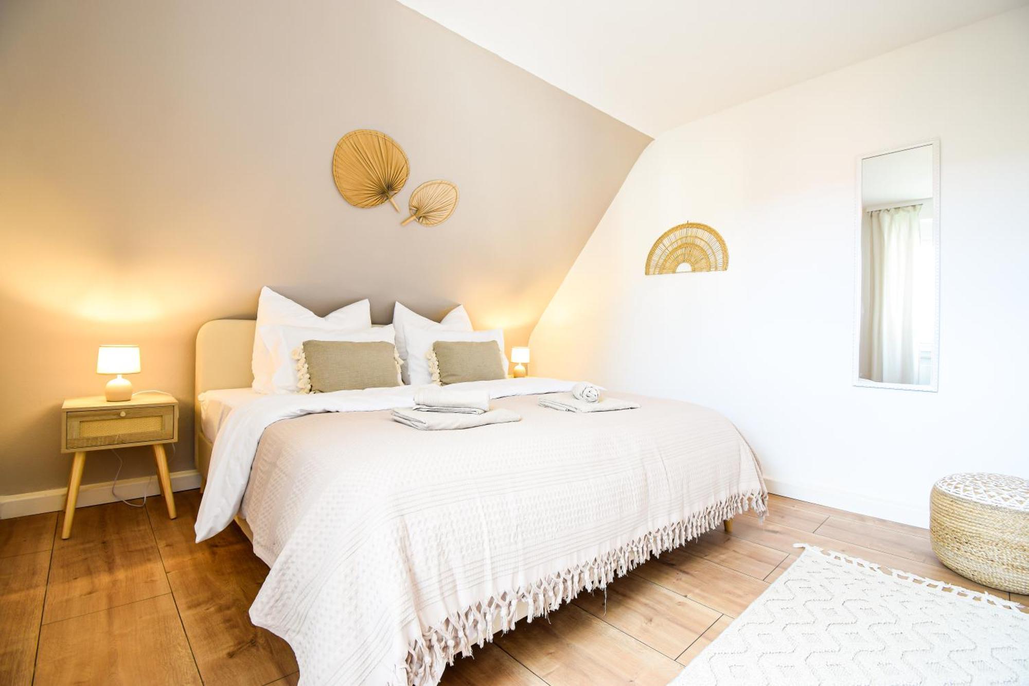 Boho-Apartment - Feel Like Home, Tiny Bathroom & Garage, 60M2 Muhlacker Ngoại thất bức ảnh